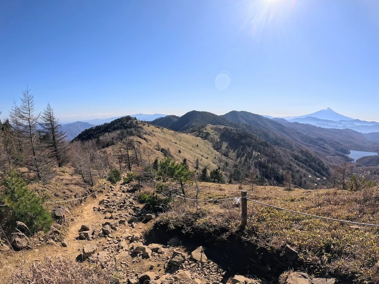 大菩薩嶺(雷岩から大菩薩峠)