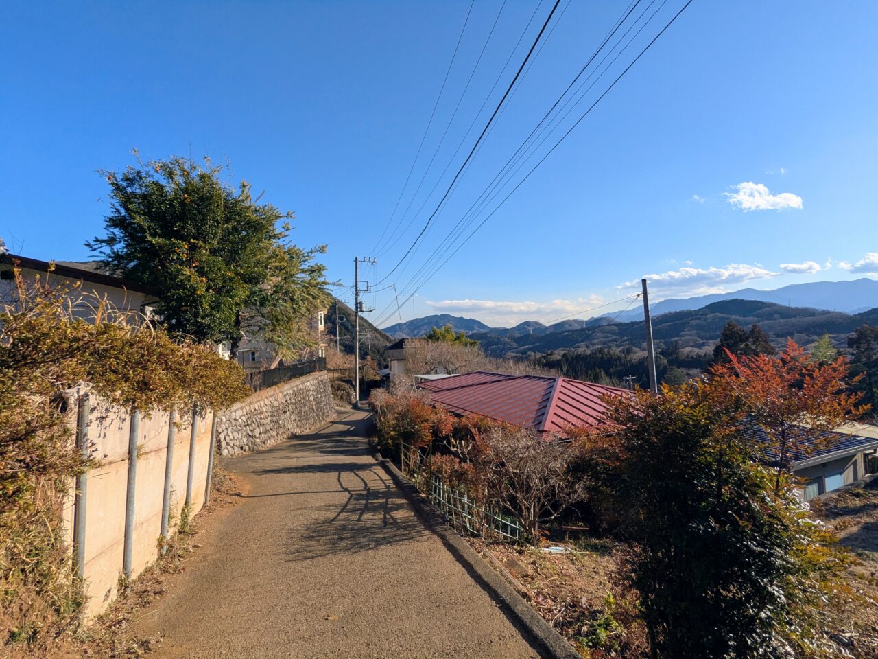 陣馬山(陣馬山山頂から陣馬登山口)